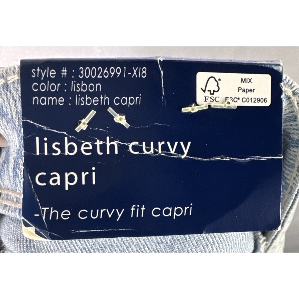Bandolino Lisbeth Curvy Capri Super Luxe Denim Lisbon Pattern NWT Size 18 - Picture 7 of 7